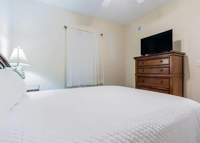 Apartment Crystal Tower 1504 By Youngs Suncoast