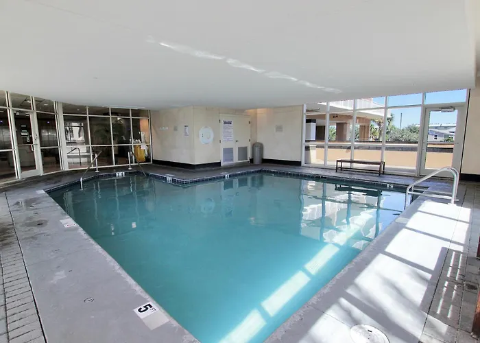 Apartment Crystal Tower 1504 By Youngs Suncoast *